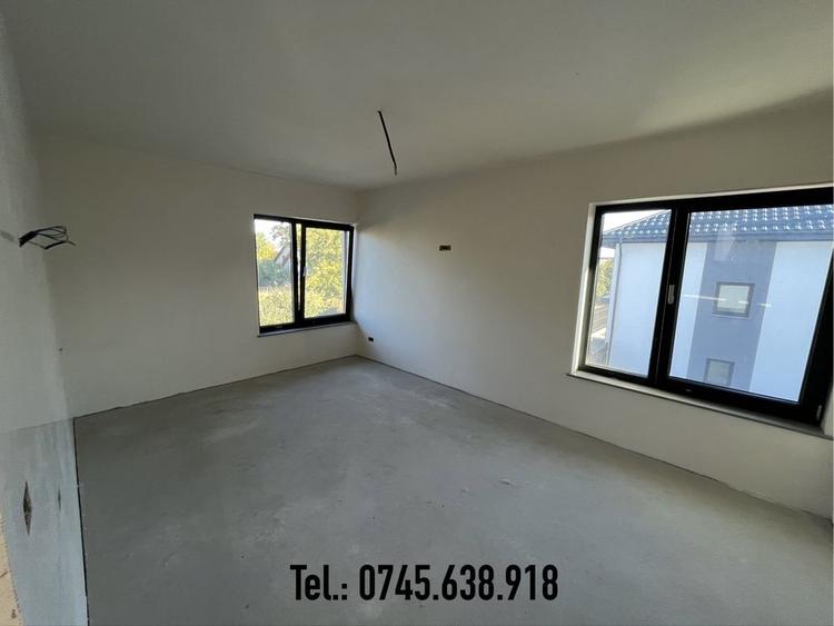 Casă cu 4 camere cu Teren 250 Mp în Central