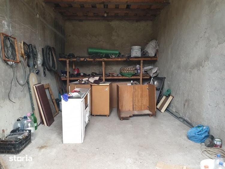 Casă cu 3 camere cu Teren 907 Mp în Popricani