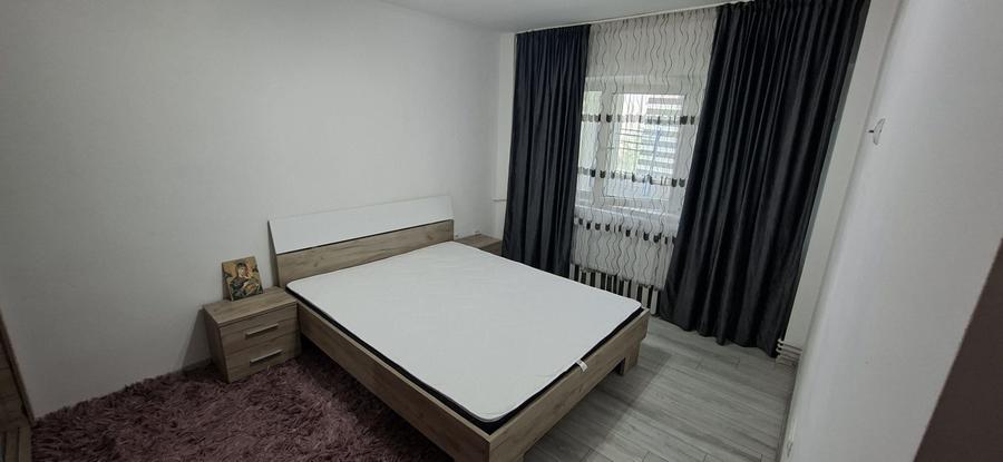 Apartament cu 2 camere decomandat în Ostroveni