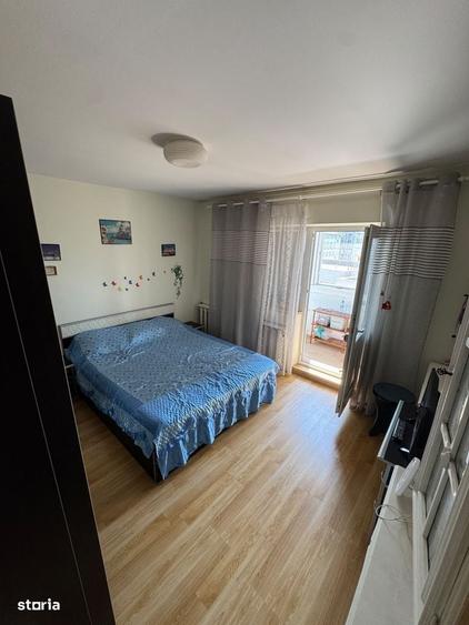 Apartament cu 3 camere decomandat în Nerva Traian
