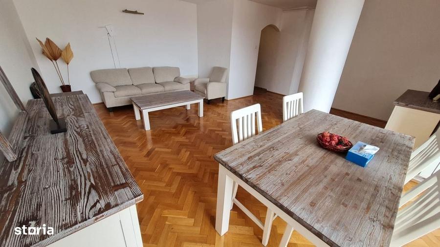 Apartament 3 camere zona Universitatea Transilvania - 2