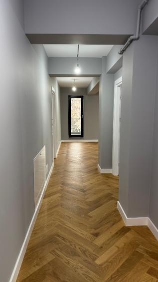 Apartament cu 3 camere decomandat în Aviației