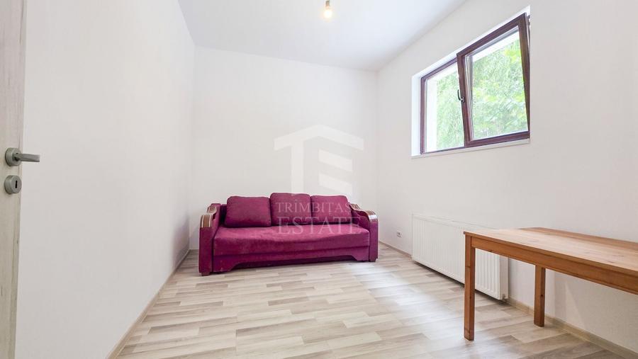Apartament cu 3 camere decomandat, mobilat în Chiajna