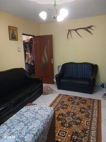 Apartament cu 3 camere în Bistrița Lac — fotografia 3