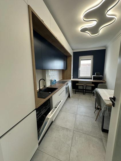 Apartament cu 3 camere decomandat în Braytim