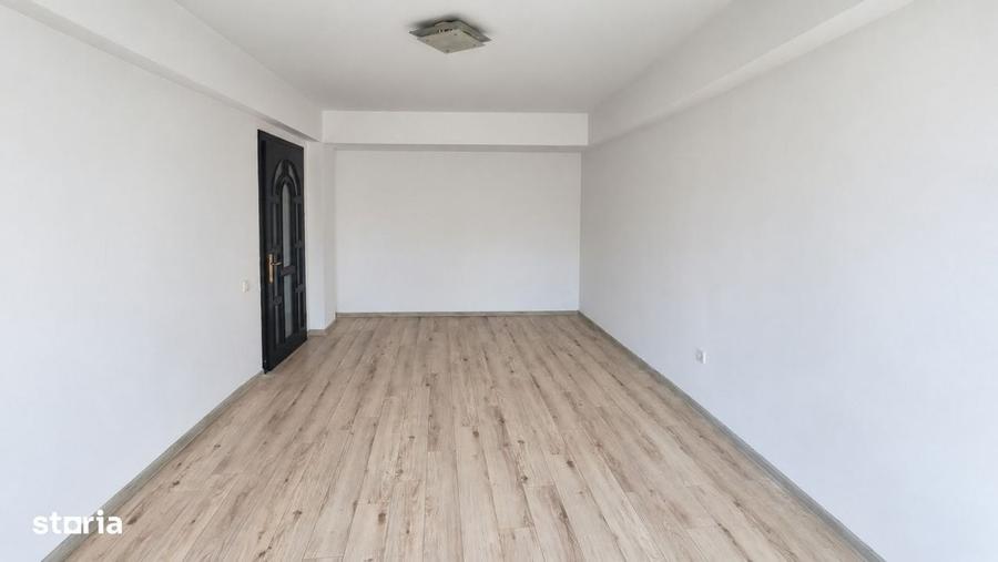Casă cu 4 camere cu Teren 200 Mp în Central