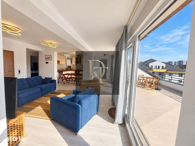 Apartament cu 4 camere în Tractorul