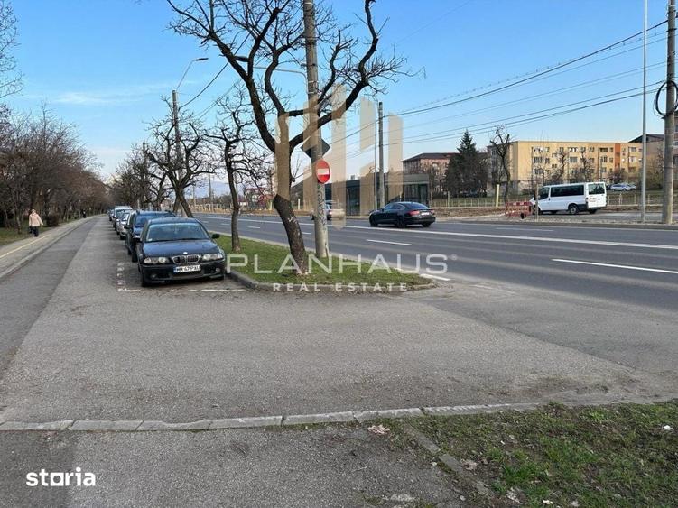 Apartament cu 2 camere decomandat în Săsar