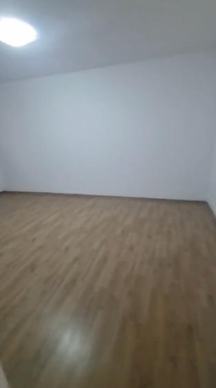 Apartament cu 3 camere decomandat în Dristor
