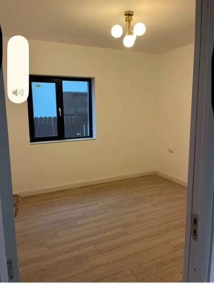 Casă cu 3 camere cu Teren 330 Mp în Tăbărăști