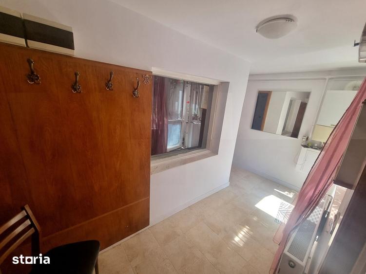 Casă cu 3 camere cu Teren 100 Mp în Tomis I