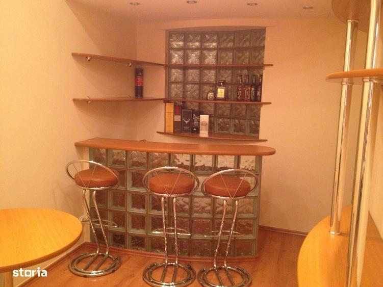 Apartament cu 2 camere decomandat în Exterior Vest