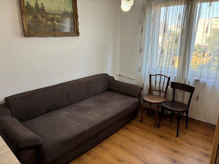 Apartament cu 2 camere decomandat în Rahova