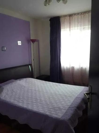 Apartament cu 3 camere decomandat în Fortuna