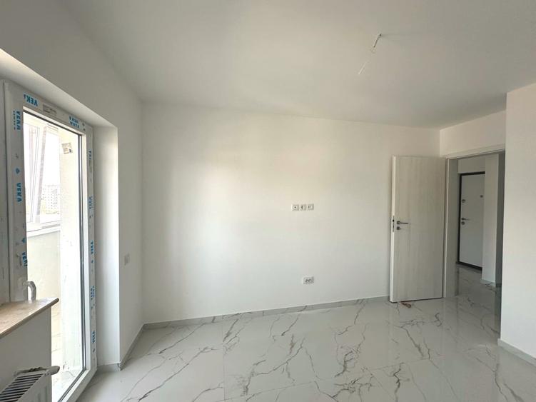 Apartament cu 2 camere semidecomandat în Sud