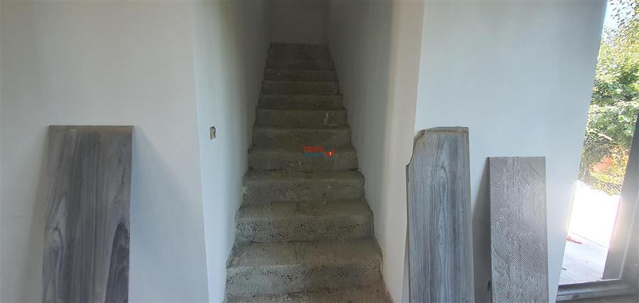 Casă cu 4 camere cu Canalizare în Ampoi 1