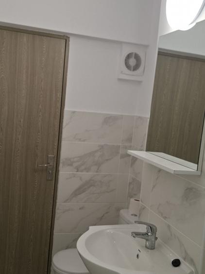 Apartament cu 2 camere decomandat în Exterior Vest