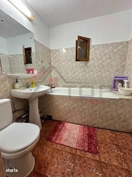 Apartament cu 2 camere decomandat, etaj 2 - Canta - 3