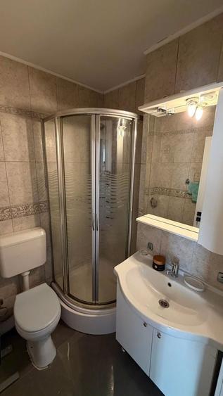Apartament cu 4 camere în Est
