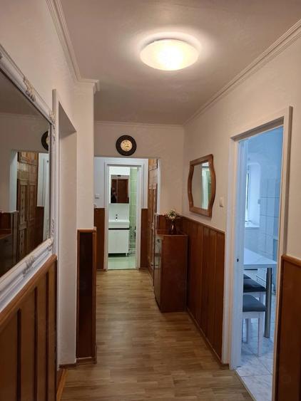 Apartament cu 3 camere decomandat în George Enescu