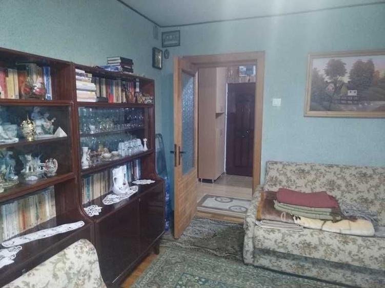 Apartament cu 2 camere decomandat în Exterior Vest