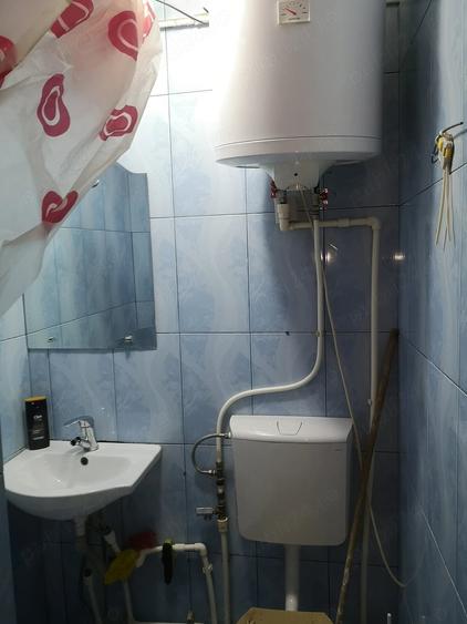 Garsonieră decomandată în Micro 19