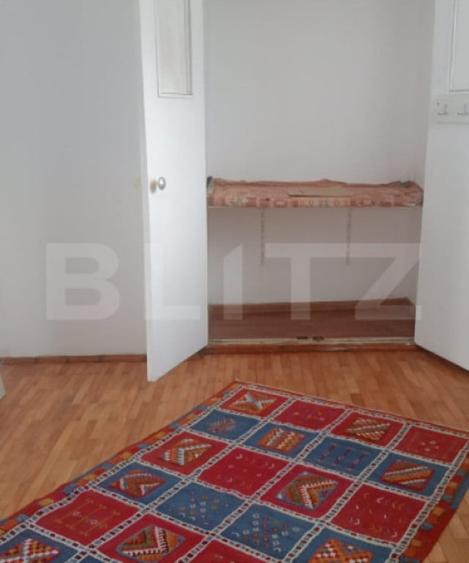 Casă cu 5 camere cu Teren 60 Mp în Astra