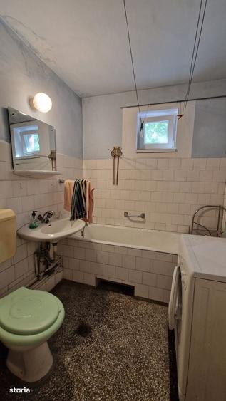 Apartament cu 3 camere decomandat în Dacia