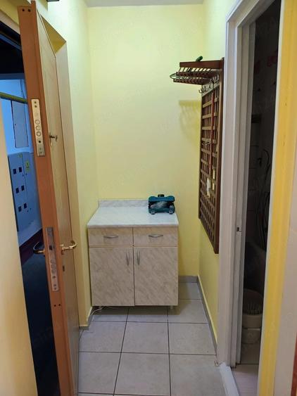 Garsonieră semidecomandată în Viziru 2