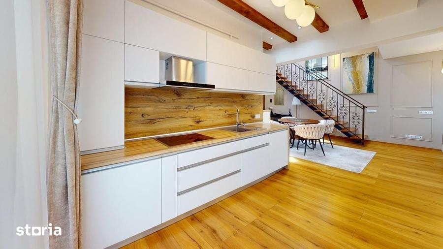 Apartament cu 4 camere în Central