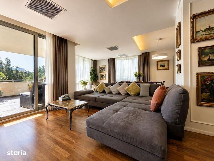Apartament cu 4 camere în Iancu Nicolae