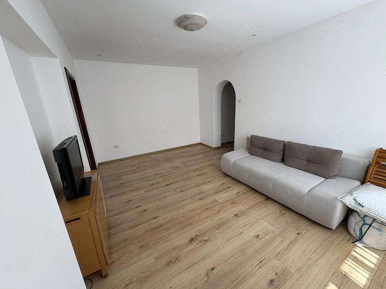 Apartament cu 2 camere semidecomandat în Central