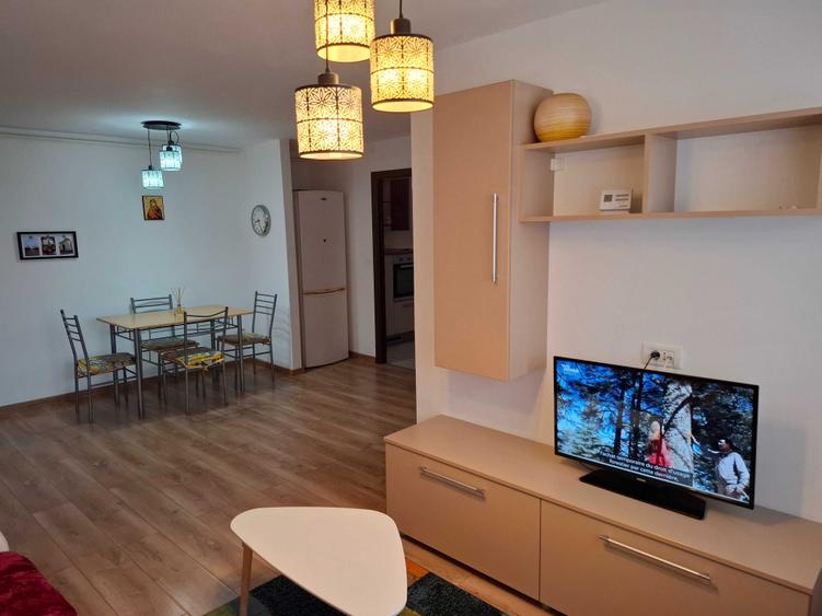 Apartament cu 2 camere decomandat în Exterior Vest