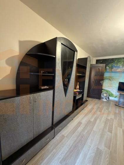 Apartament cu 3 camere decomandat, mobilat în Tomis Nord