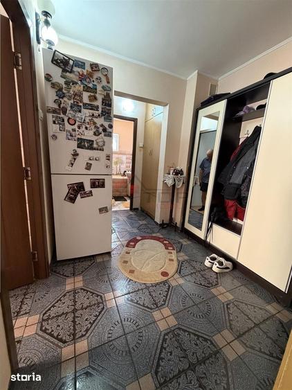 Apartament cu 2 camere decomandat în Nicolina