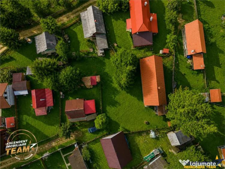 Casă cu 2 camere cu Teren 553 Mp în Sâncrai