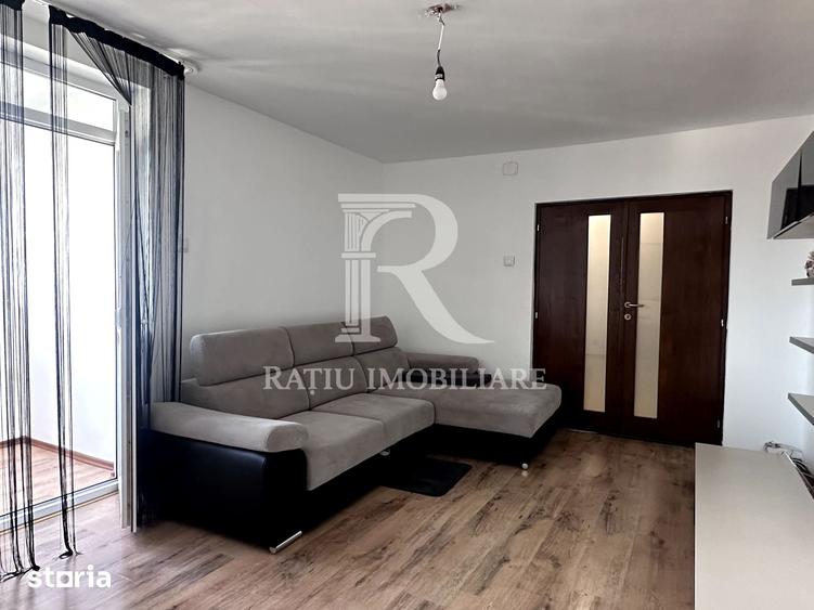 Apartament cu 3 camere în Decebal
