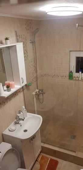 Casă cu 4 camere cu Teren 2100 Mp în Poiana Stampei