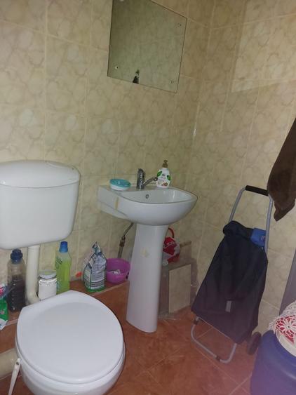 Apartament cu 3 camere decomandat în Sebastian
