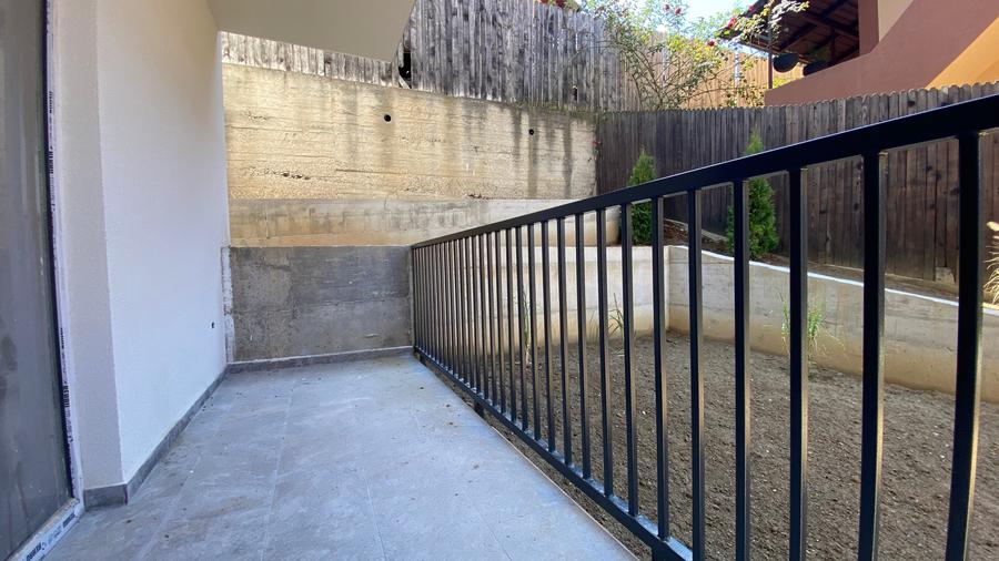 Apartament cu 2 camere semidecomandat în Big-Bascov