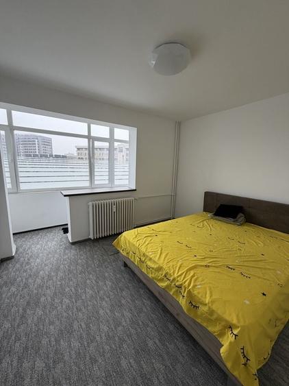 Apartament cu 2 camere decomandat în Podu Roș