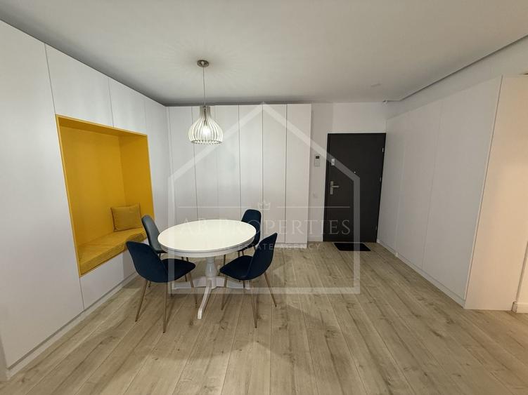 Apartament cu 2 camere semidecomandat, mobilat în Băneasa — fotografia 3