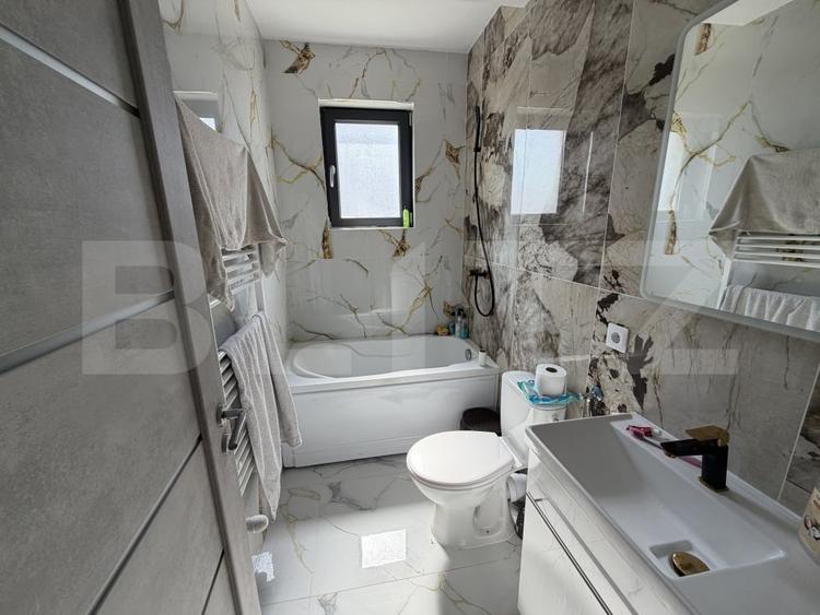 Casă individuală cu 4 camere cu Canalizare în Nord