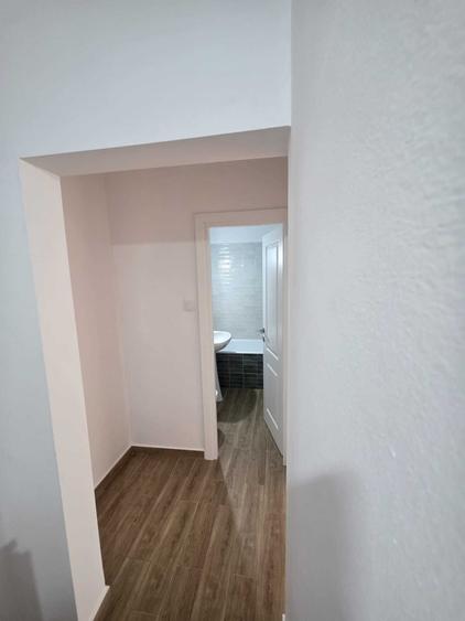 Apartament cu 2 camere decomandat în Curteni