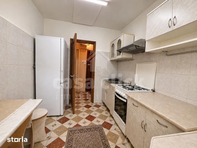 Apartament cu 2 camere semidecomandat în Țiglina 3