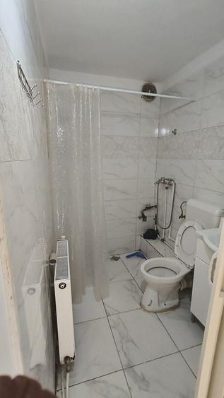 Spațiu comercial, de 60 mp, în Stana