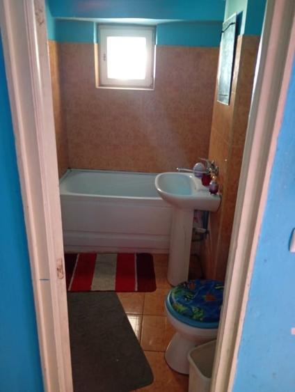 Vând apartament spațios oportunitate în zona Mărășești Bacău - 5