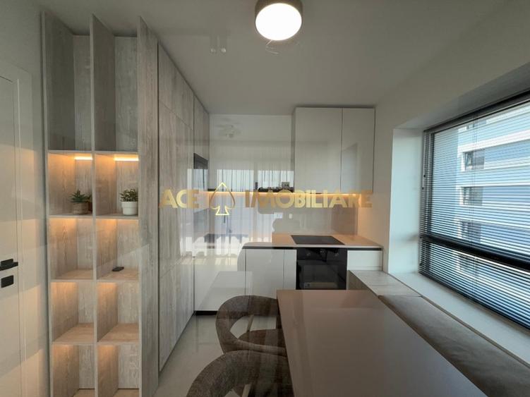 Apartament cu 3 camere decomandat, mobilat în Jiului