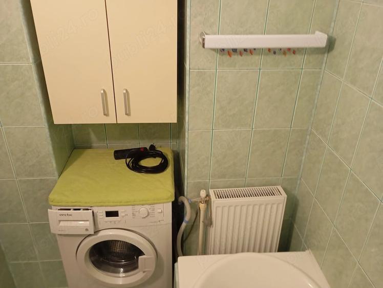 Garsonieră decomandată în Central