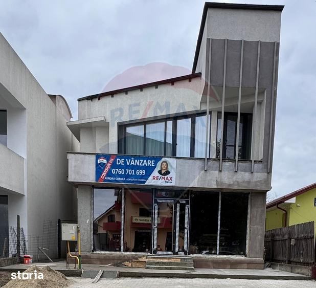 Casă cu 6 camere cu Teren 484 Mp în Central
